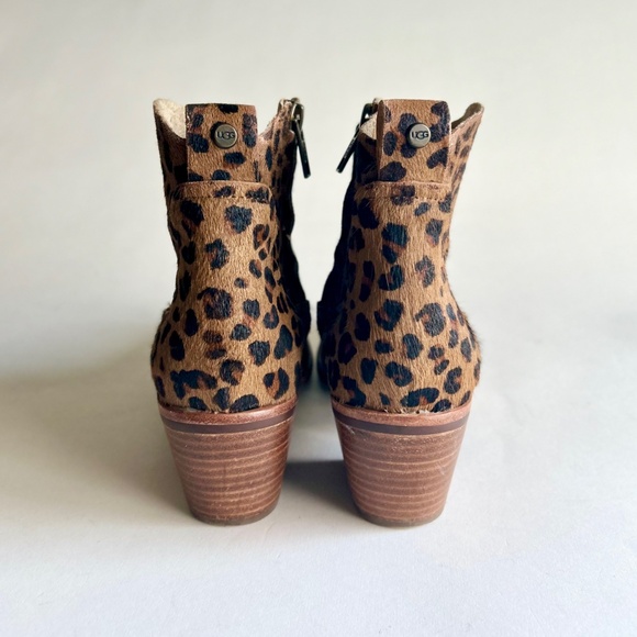 UGG Tan Black Animal Print Fur Suede Almond Toe Ankle Boots size 7.5 - Picture 7 of 15